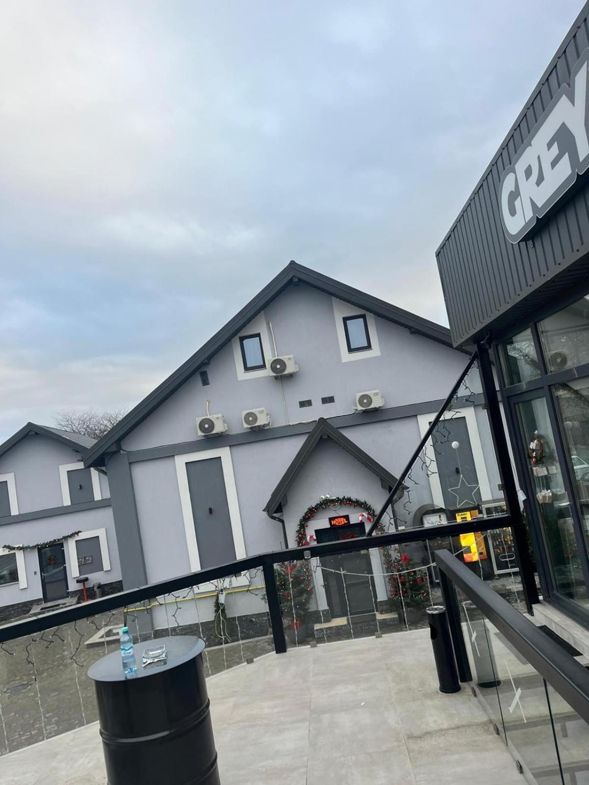 Grey Boutique Hotel Palas Iasi Bagian luar foto
