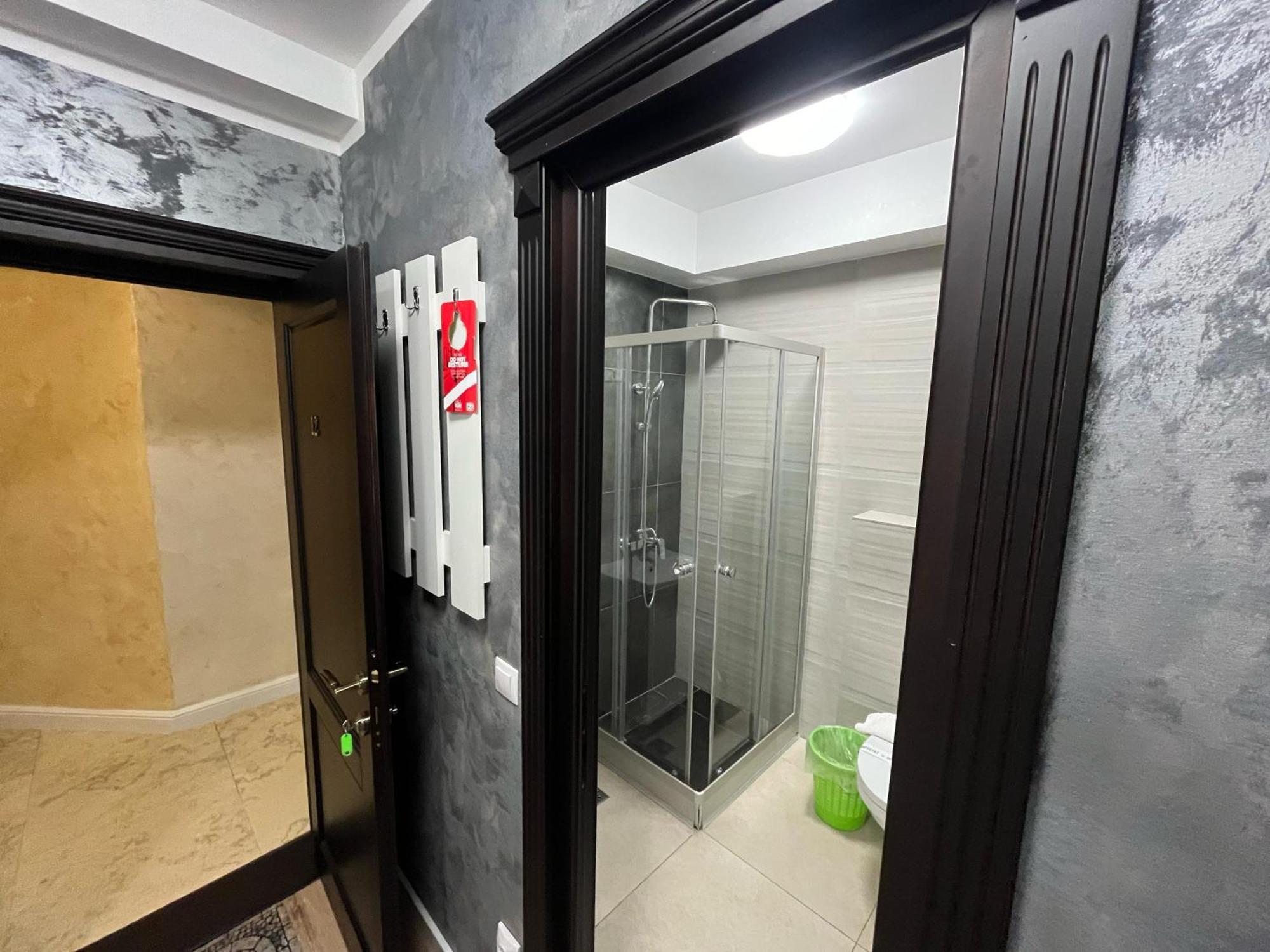 Grey Boutique Hotel Palas Iasi Bagian luar foto