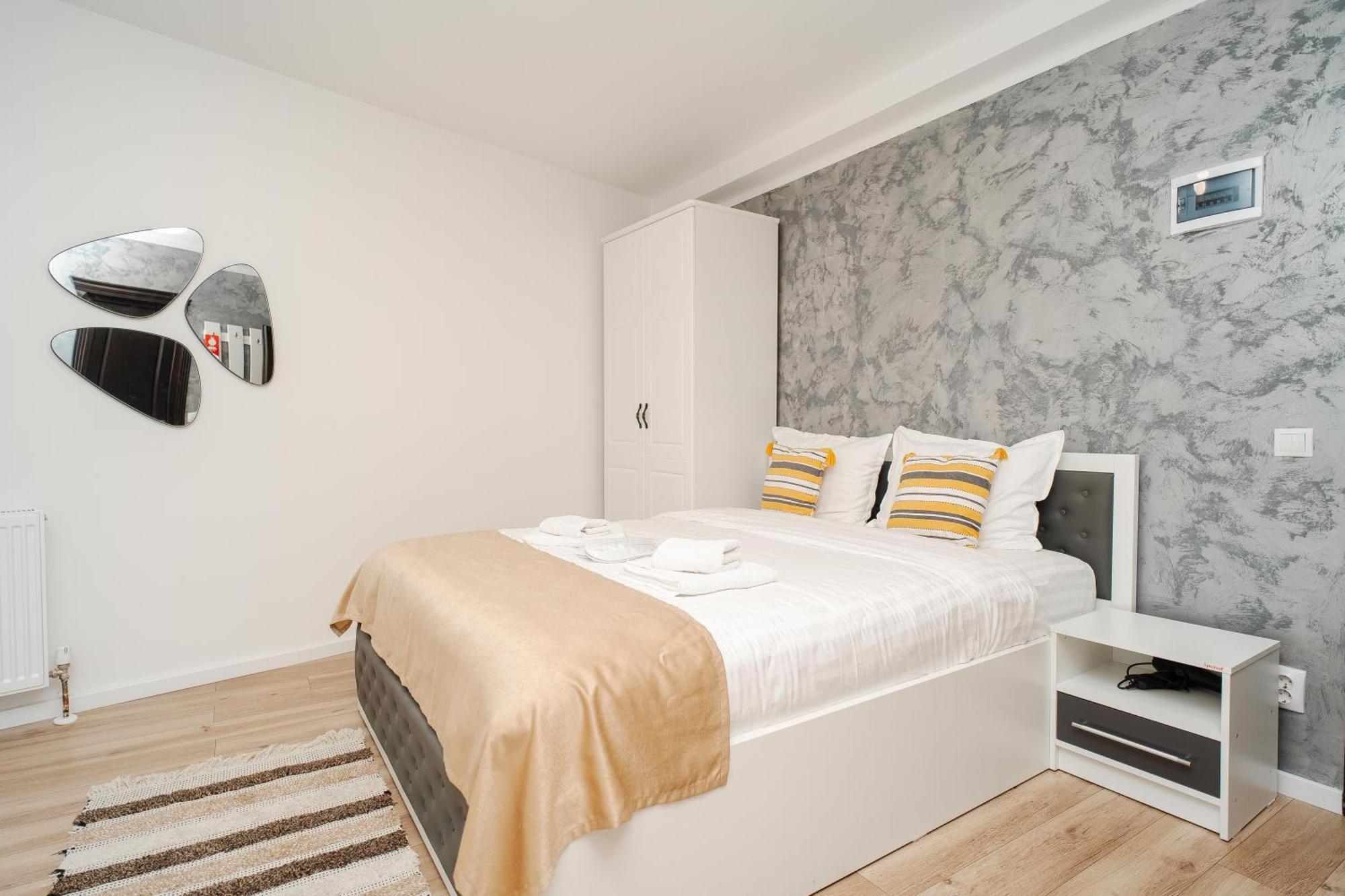 Grey Boutique Hotel Palas Iasi Bagian luar foto