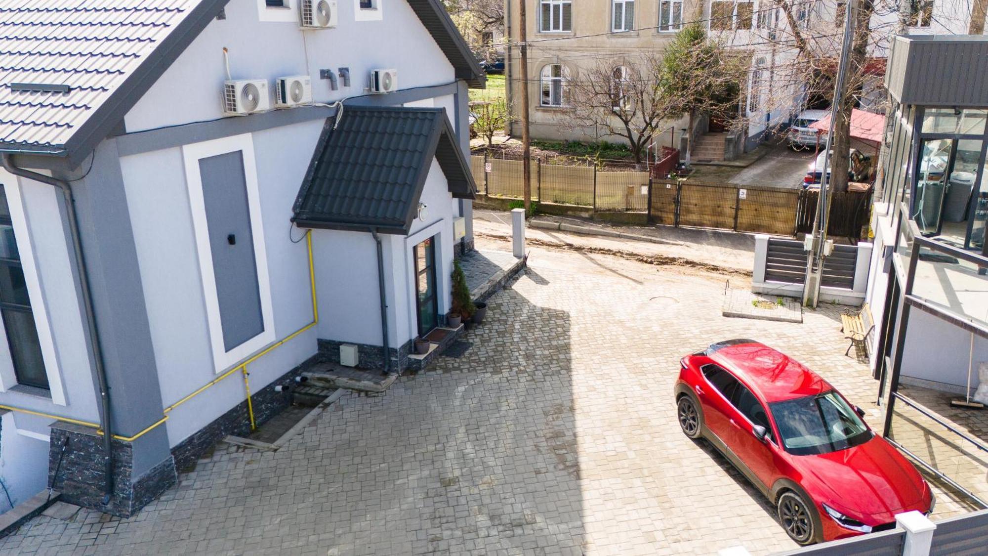 Grey Boutique Hotel Palas Iasi Bagian luar foto