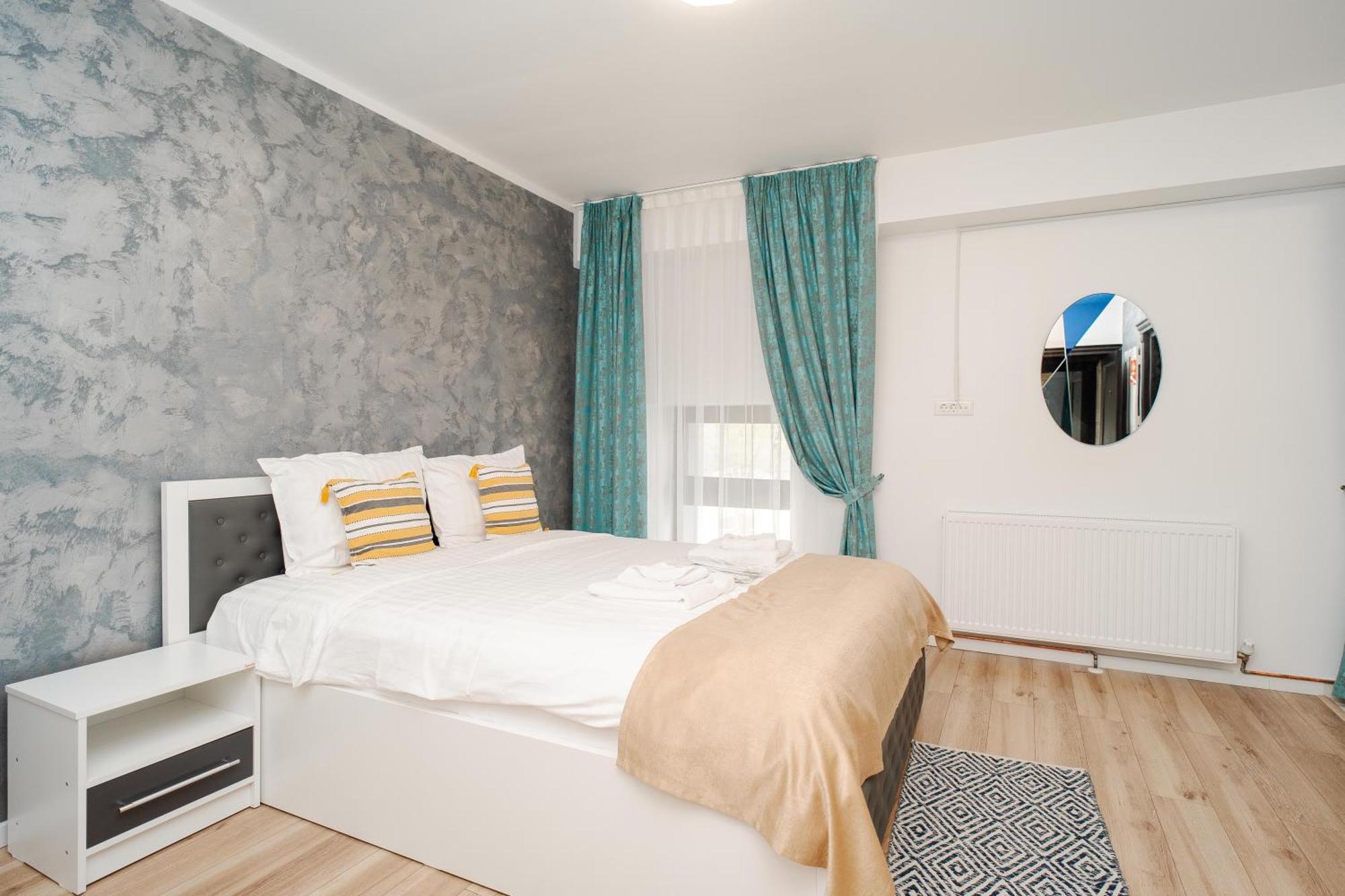 Grey Boutique Hotel Palas Iasi Bagian luar foto